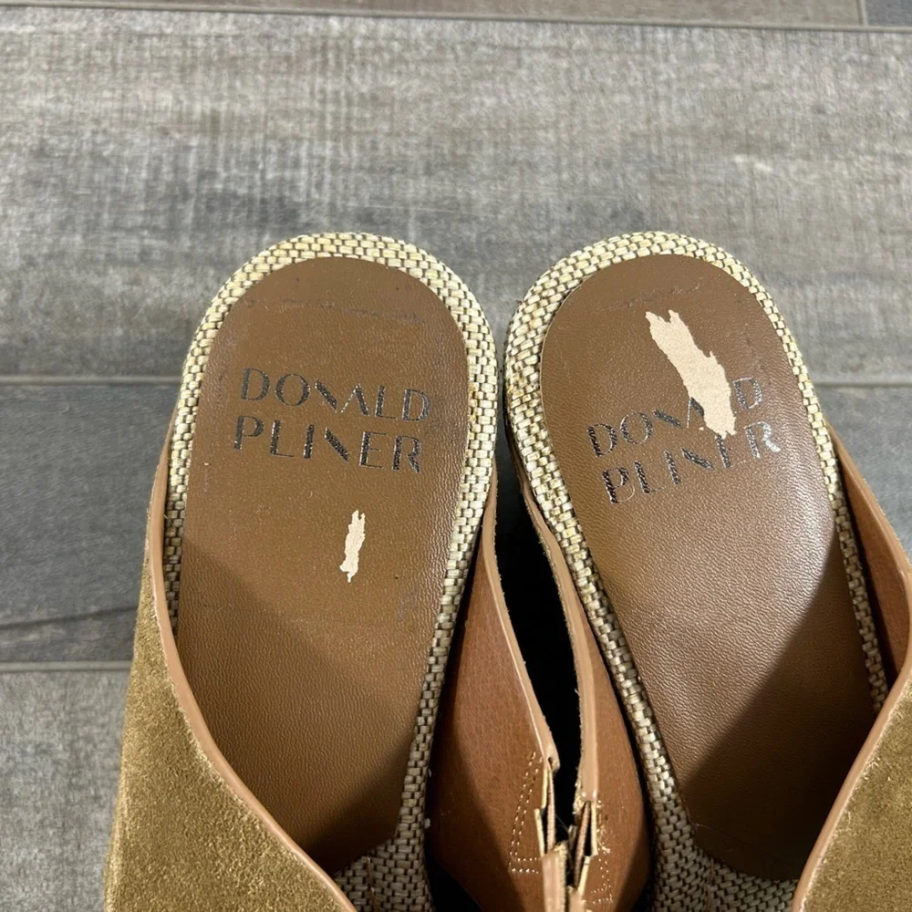 Donald J Pliner Leather Wedge Sandals